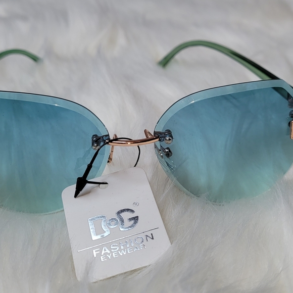 D&G sunglasses - Picture 3 of 12